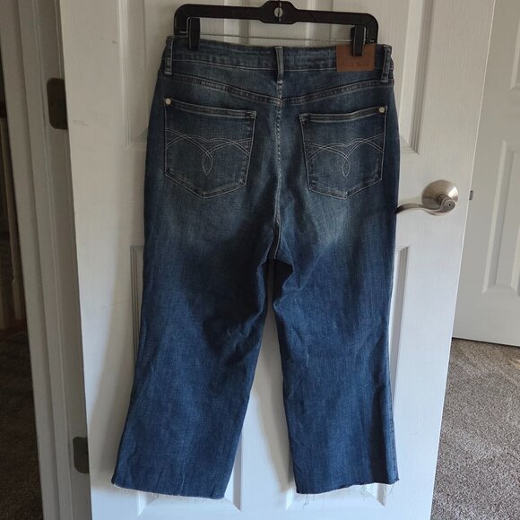 Jeans - Picture 6 of 6